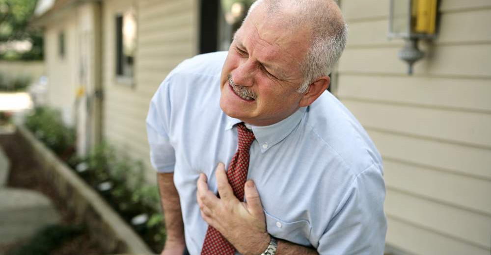 10 Warning Signs of A Heart Attack You Should Never Ignore